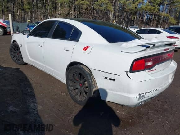 2013 Dodge Charger RT с VIN 2C3CDXCT7DH583673, выставлен на аукционе IAAI как лот 41370924 с пробегом 133 474 миль миль и . История ставок и продаж доступна на DreamBid. Изображение 3.