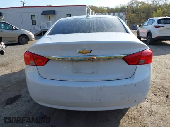 2019 Chevrolet Impala LS с VIN 2G11X5SAXK9140867, выставлен на аукционе IAAI как лот 42048571 с пробегом 70 274 миль миль и . История ставок и продаж доступна на DreamBid. Изображение 16.