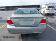 2005 Toyota Camry LE с VIN 4T1BF30K05U596653, выставлен на аукционе IAAI как лот 42482189 с пробегом 242 939 миль миль и . История ставок и продаж доступна на DreamBid. Изображение 17.