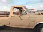 1985 Ford F-250 с VIN 1FTHF2517FPB13166, выставлен на аукционе IAAI как лот 43073872 с пробегом 66 106 миль миль и . История ставок и продаж доступна на DreamBid. Изображение 14.