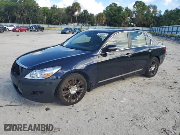 2009 Hyundai Genesis с VIN KMHGC46F19U063442, выставлен на аукционе Copart как лот 81202345 с пробегом 165 834 миль миль и Списание • Salvage title. История ставок и продаж доступна на DreamBid. Изображение 1.