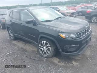 2017 Jeep Compass Latitude с VIN 3C4NJDBB6HT664892, выставлен на аукционе IAAI как лот 42405977 с пробегом 60 795 миль миль и . История ставок и продаж доступна на DreamBid. Изображение 1.