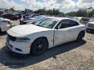 2020 Dodge Charger SXT with VIN 2C3CDXBG7LH215884, listed as a Copart auction lot 80682225 with 68,158 mi miles and Non repairable. Bid and sale history available at DreamBid. Image 1.