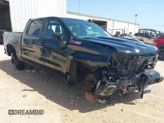 2024 Chevrolet Silverado 1500 LT Trail Boss z VIN 3GCUDFED1RG287720, wystawiony jako IAAI lot #42082209 z przebiegiem 23 011 mil mil oraz . Historia ofert i sprzedaży dostępna na DreamBid. Obrazek 1.
