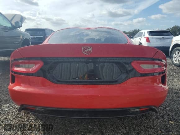 2013 Dodge Viper GTS with VIN 1C3ADEBZ2DV100017, listed as a Copart auction lot 80231604 with 1,216 mi miles and Non repairable. Bid and sale history available at DreamBid. Image 6.