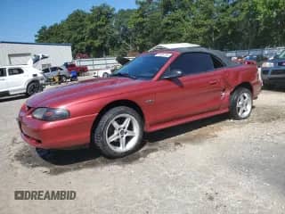 1996 Ford Mustang GT z VIN 1FALP45XXTF140294, wystawiony jako Copart lot #69089795 z przebiegiem 154 912 mil mil oraz Szkoda całkowita • Salvage title. Historia ofert i sprzedaży dostępna na DreamBid. Obrazek 1.