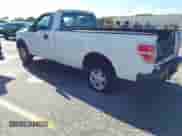2010 Ford F-150 XL с VIN 1FTMF1CW2AKA82583, выставлен на аукционе IAAI как лот 43390488 с пробегом Не указан миль и . История ставок и продаж доступна на DreamBid. Изображение 6.