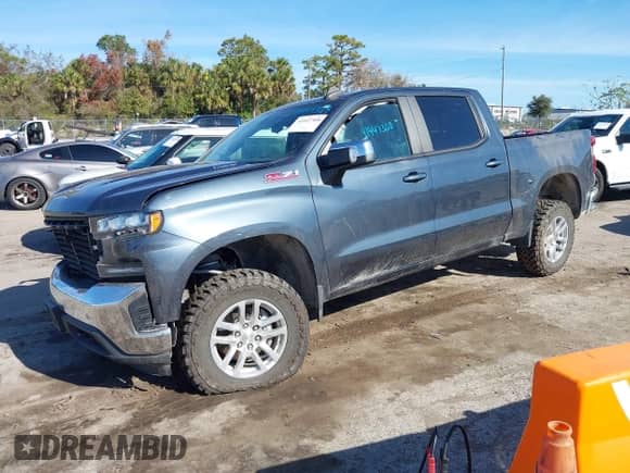 2020 Chevrolet Silverado 1500 LT с VIN 3GCUYDET5LG217810, выставлен на аукционе IAAI как лот 41447368 с пробегом 15 069 миль миль и . История ставок и продаж доступна на DreamBid. Изображение 17.