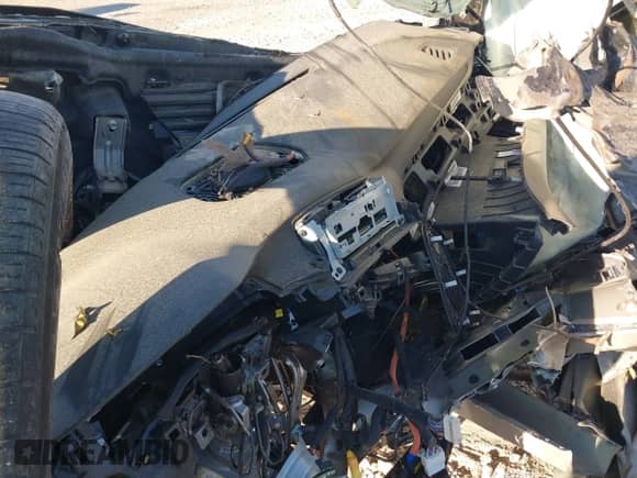 2020 Hyundai Tucson SEL with VIN KM8J33ALXLU175502, listed as a IAAI auction lot 41755185 with Not provided miles and . Bid and sale history available at DreamBid. Image 7.