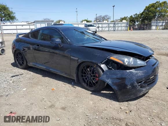 2008 Hyundai Tiburon GT с VIN KMHHN66F18U295838, выставлен на аукционе Copart как лот 51972325 с пробегом 147 626 миль миль и Списание • Salvage title. История ставок и продаж доступна на DreamBid. Изображение 4.