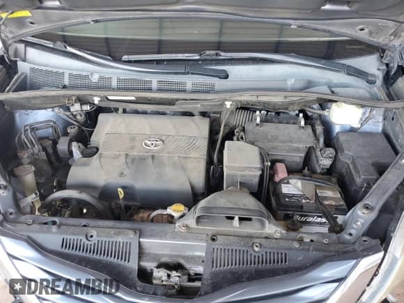 2015 Toyota Sienna LE AAS with VIN 5TDKK3DC3FS575871, listed as a Copart auction lot 86837465 with 167,122 mi miles and Salvage title. Bid and sale history available at DreamBid. Image 12.