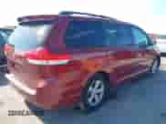 2011 Toyota Sienna XLE AAS with VIN 5TDYK3DC1BS112132, listed as a IAAI auction lot 43399671 with 165,637 mi miles and . Bid and sale history available at DreamBid. Image 4.