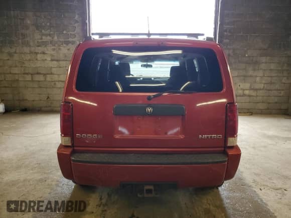 2009 Dodge Nitro SXT с VIN 1D8GU28KX9W539757, выставлен на аукционе Copart как лот 51431584 с пробегом 180 657 миль миль и На запчасти • Non repairable. История ставок и продаж доступна на DreamBid. Изображение 6.