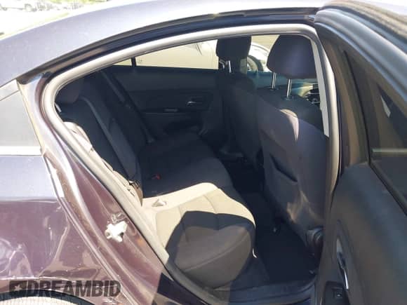 2014 Chevrolet Cruze LT с VIN 1G1PK5SB1E7374550, выставлен на аукционе IAAI как лот 42065152 с пробегом 176 026 миль миль и . История ставок и продаж доступна на DreamBid. Изображение 8.