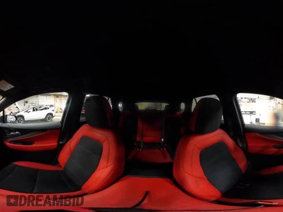 2024 Chevrolet Blazer EV eAWD RS z VIN 3GNKDCRJ9RS213455, wystawiony jako IAAI lot #42324844 z przebiegiem 2 379 mil mil oraz . Historia ofert i sprzedaży dostępna na DreamBid. Obrazek 21.