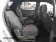 2022 Chevrolet Traverse LT Cloth z VIN 1GNERGKW5NJ110217, wystawiony jako Copart lot #70946915 z przebiegiem 55 433 mil mil oraz Szkoda całkowita • Salvage title. Historia ofert i sprzedaży dostępna na DreamBid. Obrazek 11.