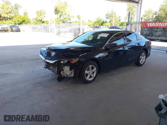 2022 Chevrolet Malibu LS с VIN 1G1ZB5ST8NF187930, выставлен на аукционе IAAI как лот 43219728 с пробегом 41 918 миль миль и . История ставок и продаж доступна на DreamBid. Изображение 2.