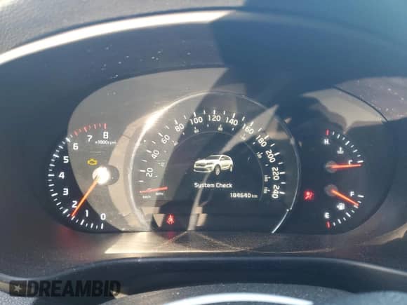 2019 Kia Sorento EX with VIN 5XYPHDA58KG502521, listed as a Copart auction lot 81123685 with 184,640 mi miles and Salvage title. Bid and sale history available at DreamBid. Image 9.