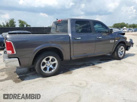2016 Ram 1500 Laramie z VIN 1C6RR6NT9GS382859, wystawiony jako Copart lot #66323955 z przebiegiem 105 693 mil mil oraz Szkoda całkowita • Salvage title. Historia ofert i sprzedaży dostępna na DreamBid. Obrazek 3.
