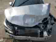 2017 Chevrolet Cruze LT z VIN 3G1BE6SM4HS578192, wystawiony jako Copart lot #66882705 z przebiegiem 103 053 mil mil oraz Szkoda całkowita • Salvage title. Historia ofert i sprzedaży dostępna na DreamBid. Obrazek 11.