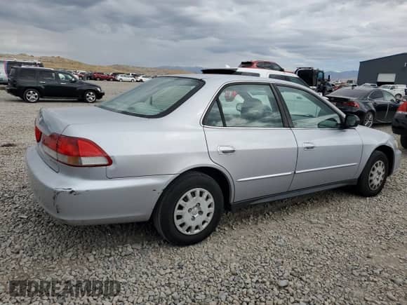 2001 Honda Accord VP с VIN 1HGCF86651A100128, выставлен на аукционе Copart как лот 84598345 с пробегом 187 194 миль миль и Чистый • Clean title. История ставок и продаж доступна на DreamBid. Изображение 3.