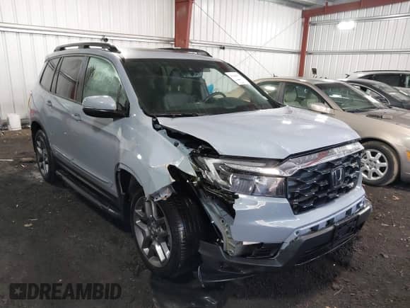 2022 Honda Passport EX-L with VIN 5FNYF7H52NB000679, listed as a IAAI auction lot 41449757 with 38,672 mi miles and . Bid and sale history available at DreamBid. Image 1.