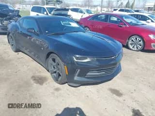 2018 Chevrolet Camaro 2LT с VIN 1G1FD1RS8J0144351, выставлен на аукционе IAAI как лот 41992162 с пробегом 63 333 миль миль и . История ставок и продаж доступна на DreamBid. Изображение 1.