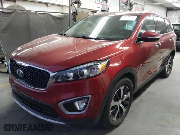 2018 Kia Sorento EX z VIN 5XYPHDA51JG401383, wystawiony jako IAAI lot #42321609 z przebiegiem 111 515 mil mil oraz . Historia ofert i sprzedaży dostępna na DreamBid. Obrazek 2.
