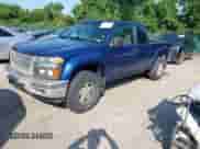2005 Chevrolet Colorado LS Z71 with VIN 1GCDT196658183418, listed as a IAAI auction lot 42548992 with 247,703 mi miles and . Bid and sale history available at DreamBid. Image 2.