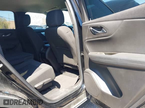 2021 Chevrolet Blazer LT с VIN 3GNKBHRS8MS509815, выставлен на аукционе IAAI как лот 42198300 с пробегом 71 282 миль миль и . История ставок и продаж доступна на DreamBid. Изображение 8.