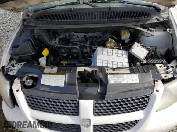 2003 Dodge Caravan SE with VIN 1D4GP24323B142145, listed as a Copart auction lot 62870715 with Not provided miles and Salvage title. Bid and sale history available at DreamBid. Image 12.
