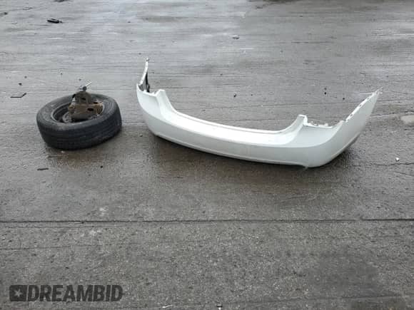 2014 Chevrolet Cruze LS with VIN 1G1PB5SH1E7471851, listed as a Copart auction lot 81792205 with 85,961 mi miles and Salvage title. Bid and sale history available at DreamBid. Image 12.