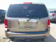 2009 Honda Pilot Touring with VIN 5FNYF38809B004142, listed as a IAAI auction lot 42337103 with 152,874 mi miles and . Bid and sale history available at DreamBid. Image 16.