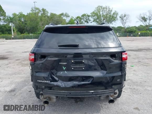 2019 Chevrolet Traverse LT Cloth with VIN 1GNERGKW8KJ173985, listed as a IAAI auction lot 43088998 with 108,586 mi miles and . Bid and sale history available at DreamBid. Image 16.