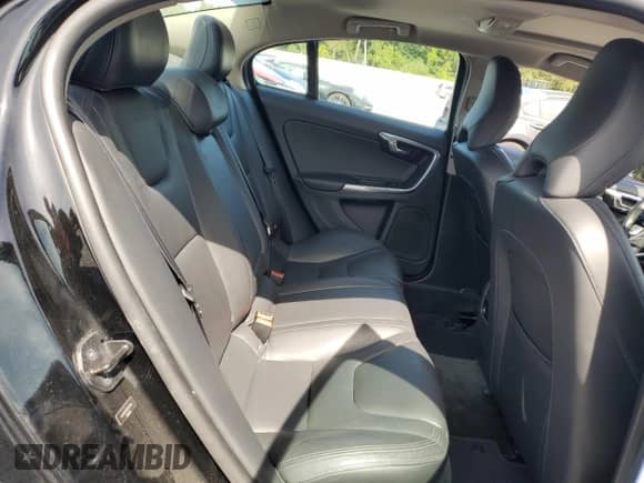 2013 Volvo S60 T5 с VIN YV1612FH5D2173050, выставлен на аукционе Copart как лот 70779425 с пробегом 91 895 миль миль и Чистый • Clean title. История ставок и продаж доступна на DreamBid. Изображение 10.
