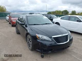 2013 Chrysler 200 Touring with VIN 1C3CCBBG2DN744609, listed as a IAAI auction lot 43455526 with 77,791 mi miles and . Bid and sale history available at DreamBid. Image 1.