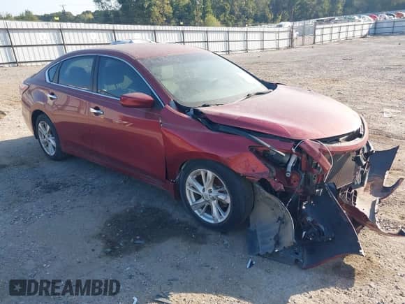 2015 Nissan Altima S z VIN 1N4AL3AP3FC481352, wystawiony jako IAAI lot #40611943 z przebiegiem 148 328 mil mil oraz . Historia ofert i sprzedaży dostępna na DreamBid. Obrazek 1.