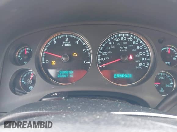 2008 Chevrolet Suburban 3LT with VIN 3GNFC16058G189273, listed as a IAAI auction lot 41418462 with 222,017 mi miles and . Bid and sale history available at DreamBid. Image 7.