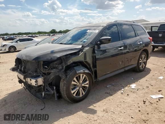 2020 Nissan Pathfinder SV with VIN 5N1DR2BN9LC602406, listed as a Copart auction lot 70745255 with 61,162 mi miles and Salvage title. Bid and sale history available at DreamBid. Image 1.