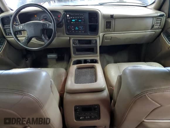 2004 Chevrolet Suburban LS с VIN 3GNFK16Z84G268285, выставлен на аукционе Copart как лот 65440775 с пробегом 284 450 миль миль и Списание • Salvage title. История ставок и продаж доступна на DreamBid. Изображение 8.