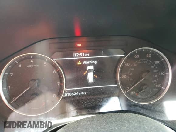 2024 Mitsubishi Outlander ES with VIN JA4J3UA84RZ083796, listed as a Copart auction lot 54502975 with 18,624 mi miles and Salvage title. Bid and sale history available at DreamBid. Image 9.