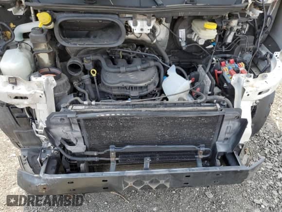 2015 Ram ProMaster Cargo с VIN 3C6TRVCG2FE509104, выставлен на аукционе Copart как лот 64492955 с пробегом 166 701 миль миль и Списание • Salvage title. История ставок и продаж доступна на DreamBid. Изображение 12.