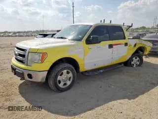 2013 Ford F-150 Lariat z VIN 1FTFW1EF1DFB01787, wystawiony jako Copart lot #71152345 z przebiegiem 299 032 mil mil oraz Szkoda całkowita • Salvage title. Historia ofert i sprzedaży dostępna na DreamBid. Obrazek 1.