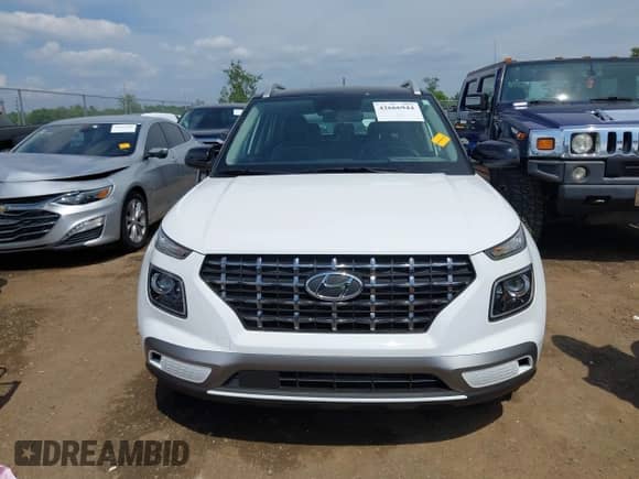 2023 Hyundai Venue Limited with VIN KMHRC8A36PU226659, listed as a IAAI auction lot 42666944 with 18,186 mi miles and . Bid and sale history available at DreamBid. Image 12.
