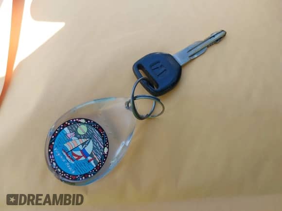 1993 Honda Accord z VIN 1HGCB7654PA150623, wystawiony jako IAAI lot #42815108 z przebiegiem 246 715 mil mil oraz . Historia ofert i sprzedaży dostępna na DreamBid. Obrazek 11.