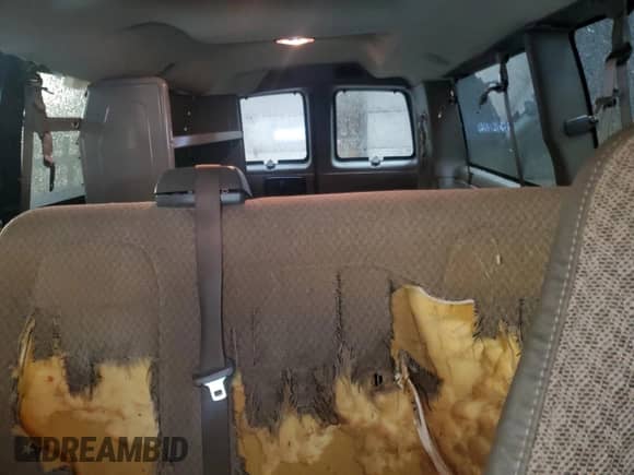 2009 Chevrolet Express Passenger z VIN 1GAHG39K891160468, wystawiony jako Copart lot #42297875 z przebiegiem 148 526 mil mil oraz Szkoda całkowita • Salvage title. Historia ofert i sprzedaży dostępna na DreamBid. Obrazek 10.