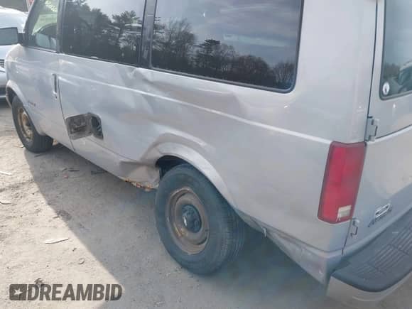 2000 Chevrolet Astro с VIN 1GNDM19W1YB219270, выставлен на аукционе IAAI как лот 42053149 с пробегом 202 254 миль миль и . История ставок и продаж доступна на DreamBid. Изображение 6.