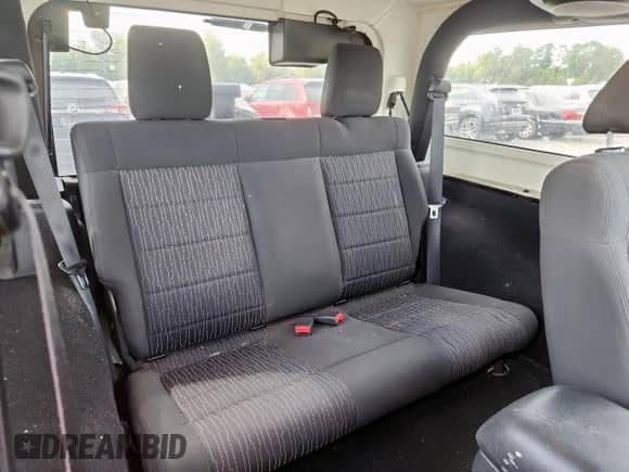 2012 Jeep Wrangler Sport with VIN 1C4AJWAG8CL284450, listed as a Copart auction lot 85391225 with 315,636 mi miles and Clean title. Bid and sale history available at DreamBid. Image 10.