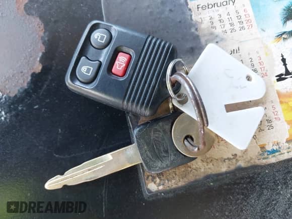 2014 Ford Econoline Cargo Commercial с VIN 1FTNE2EL6EDA12336, выставлен на аукционе IAAI как лот 41992624 с пробегом 139 250 миль миль и . История ставок и продаж доступна на DreamBid. Изображение 11.