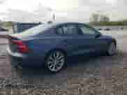 2021 Volvo S60 Momentum z VIN 7JR102FK9MG096461, wystawiony jako Copart lot #51518485 z przebiegiem 39 801 mil mil oraz Szkoda całkowita • Salvage title. Historia ofert i sprzedaży dostępna na DreamBid. Obrazek 3.